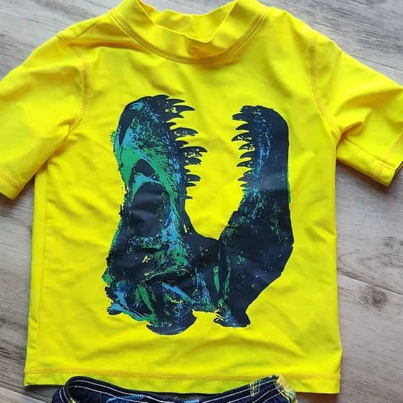 Carter's Boy's Swim Trunks and Rash Gaurd - Picture 2 of 7